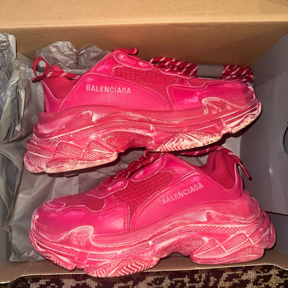 Women's BALENCIAGA Triple S Sneaker